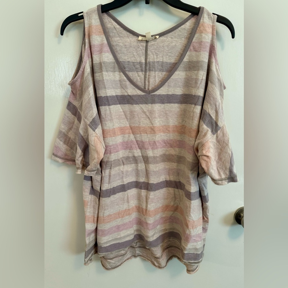 Hem&Thread Pastel Striped Cold Shoulder Tunic M/L